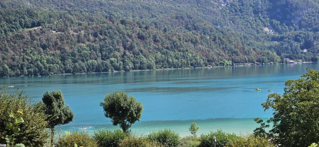 Готель L'Azure Novalaise Екстер'єр фото